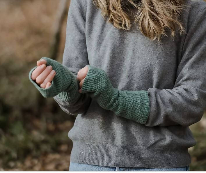 Unisex Ribbed Lambswool Wrist Warmers, 5 colours