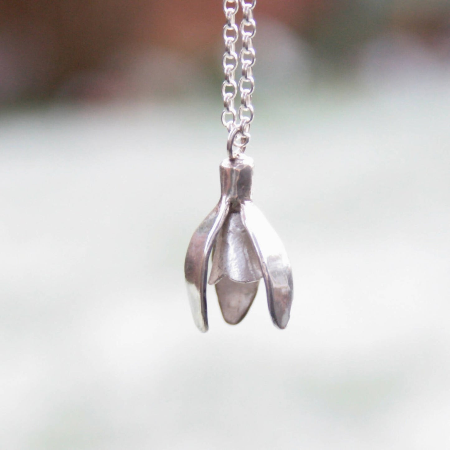 Silver snowdrop necklace