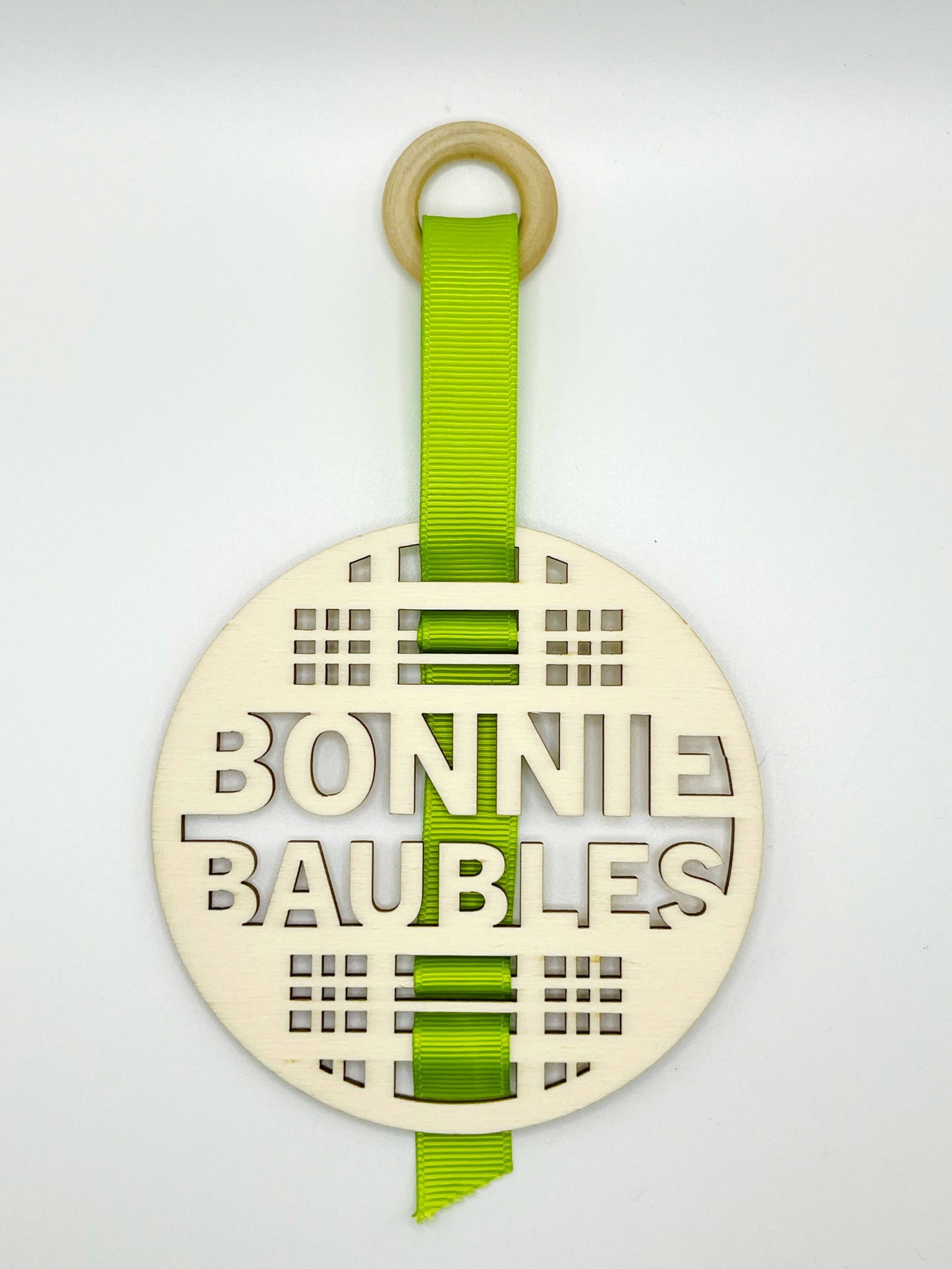 'Bonnie Baubles' Wooden Tree Ornament