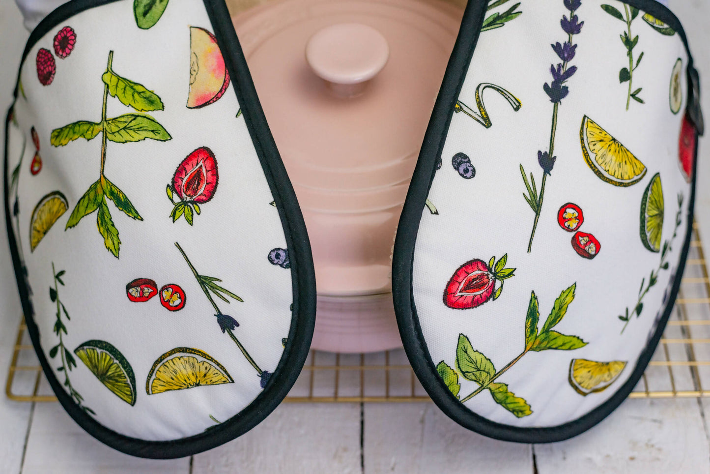 Gin Garnish Botanical Watercolour Oven Gloves