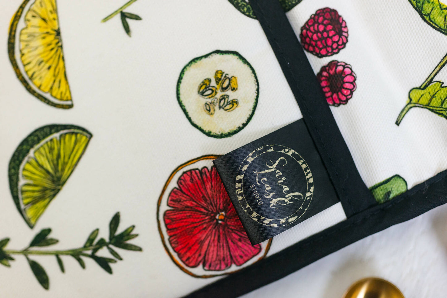 Gin Garnish Botanical Watercolour Oven Gloves