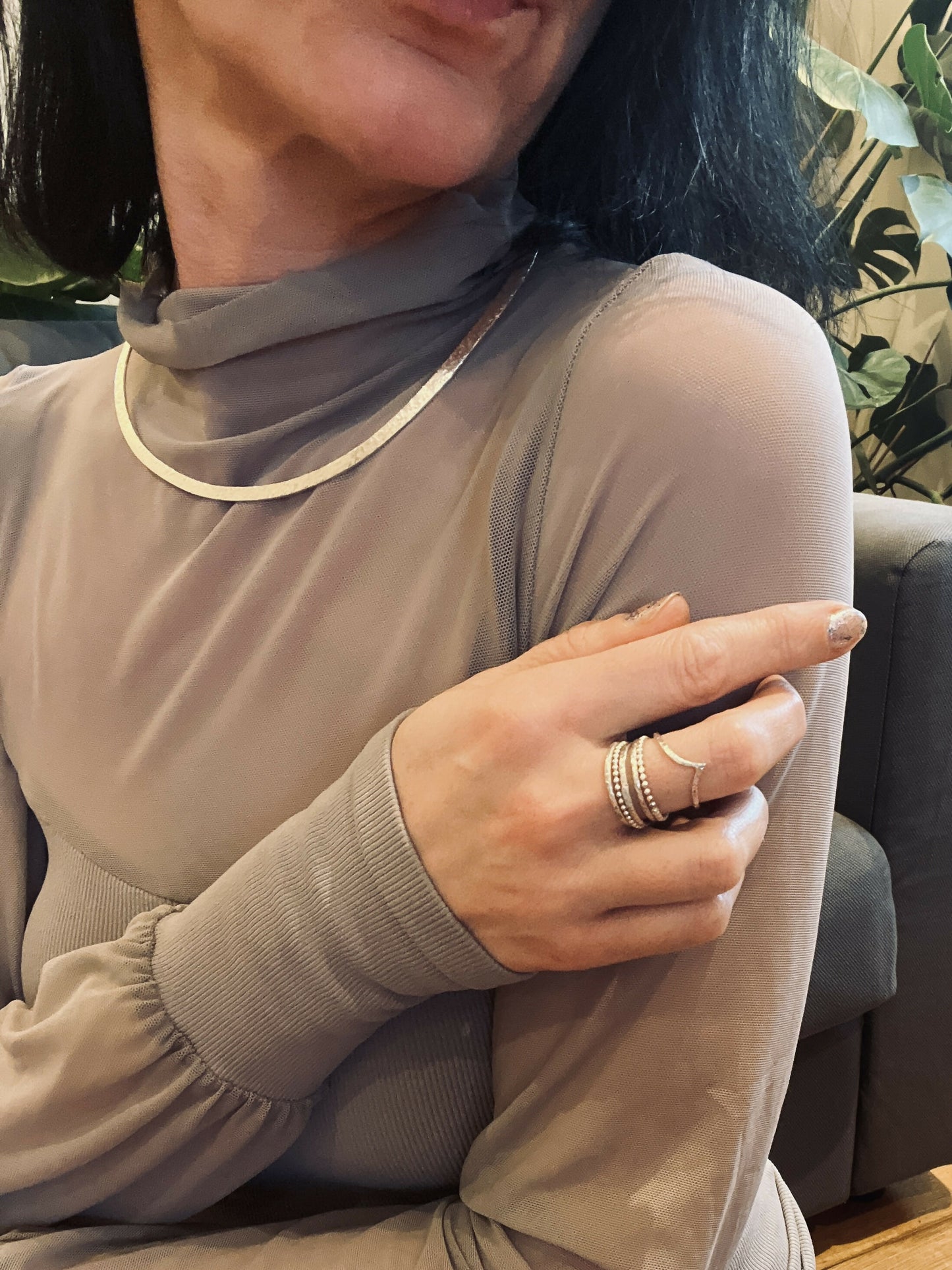 Hammered silver choker necklace.