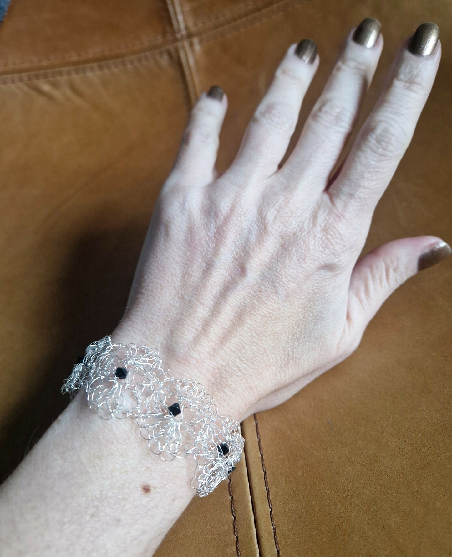 Sterling Silver wire bracelet with Preciosa crystals
