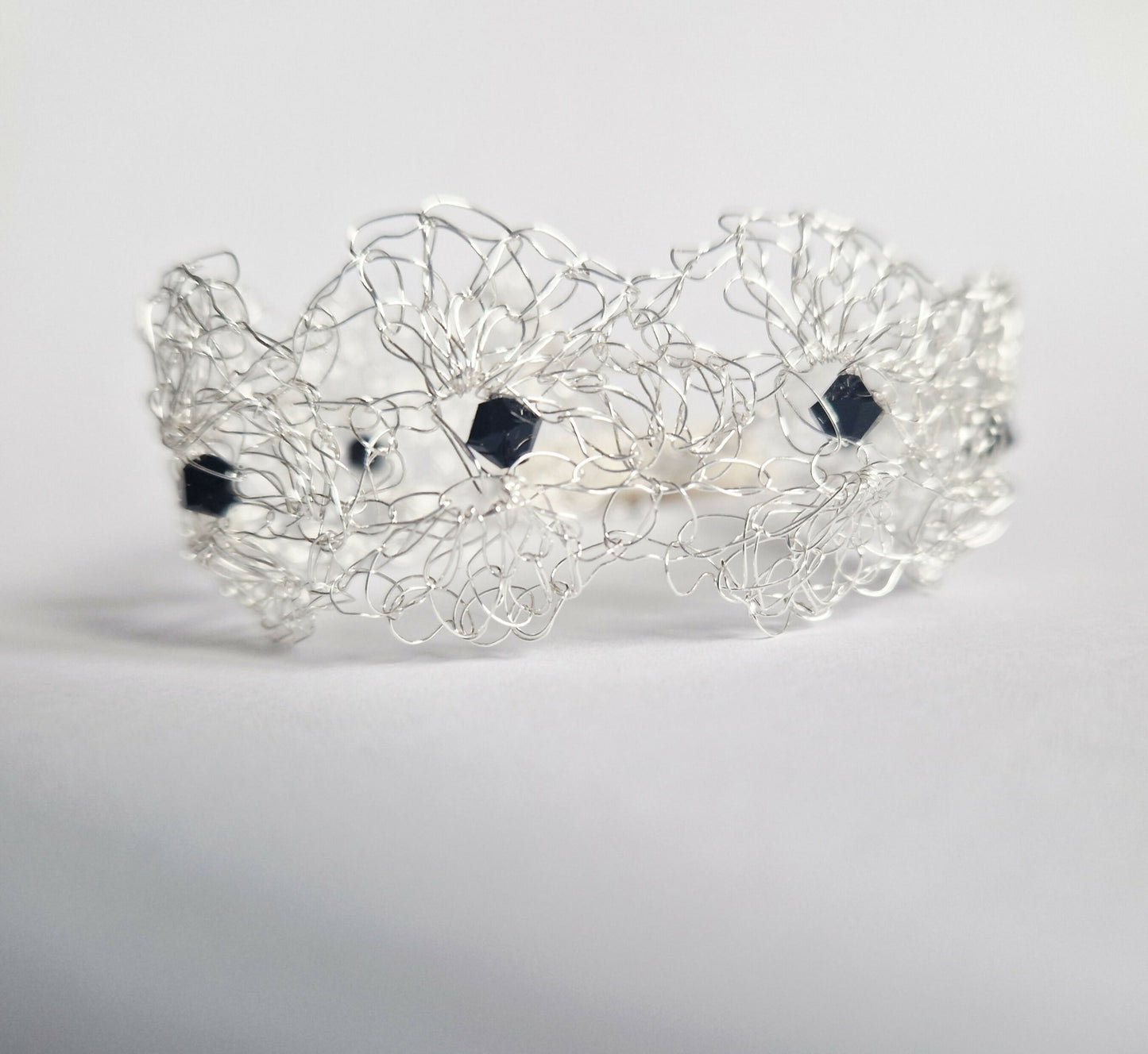 Sterling Silver wire bracelet with Preciosa crystals