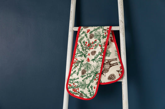 Christmas Reindeer Garden Double Oven Gloves