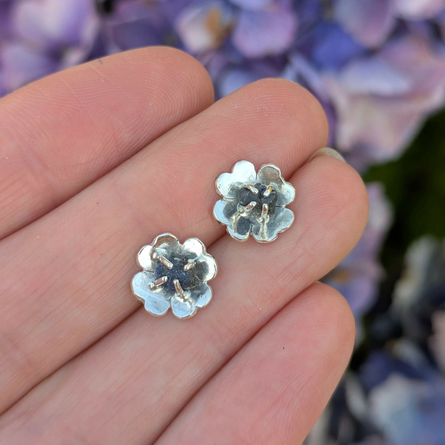 flower-earrings-raw-gemstone