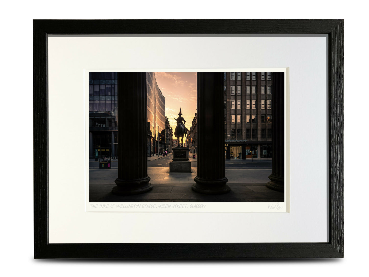 The Duke Queen Street Glasgow Scotland - A4 (40x30cm) Framed/Unframed Fine Art Photo Print