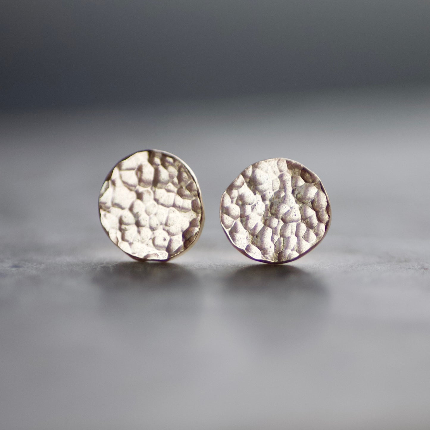 9ct Gold Hammered Disc Studs