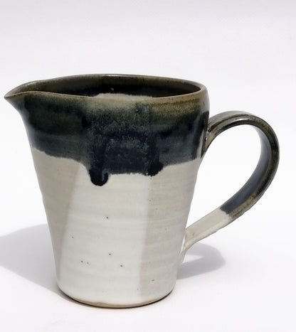 Stoneware Jug with Handle