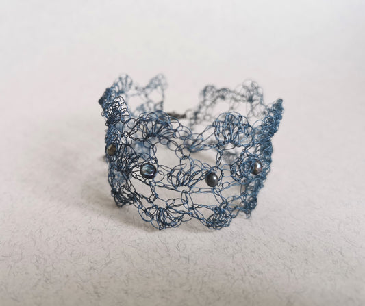 Opaque blue copper wire bracelet with Freshwater Pearls