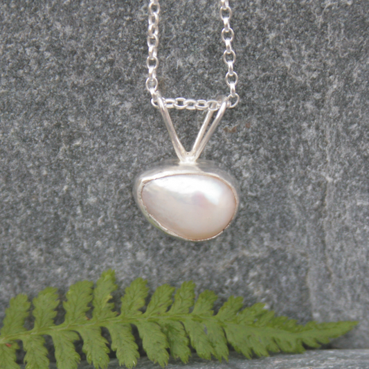 artisan-pearl-necklace