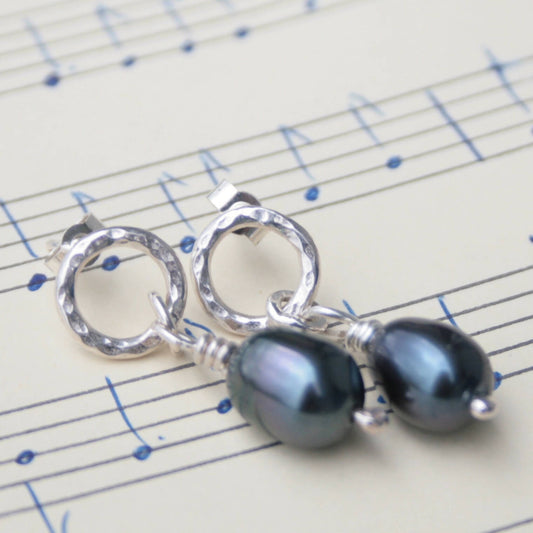Silver circle and peacock pearl stud earrings