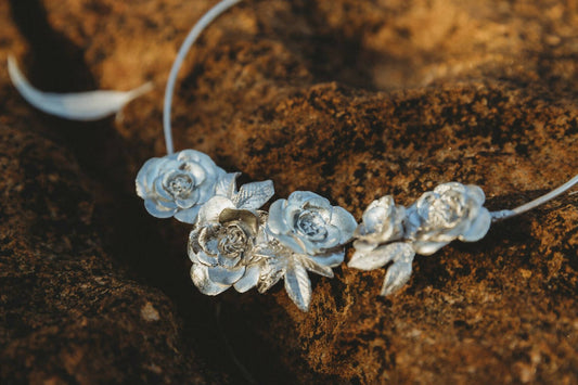 Unique Wild Roses silver necklace