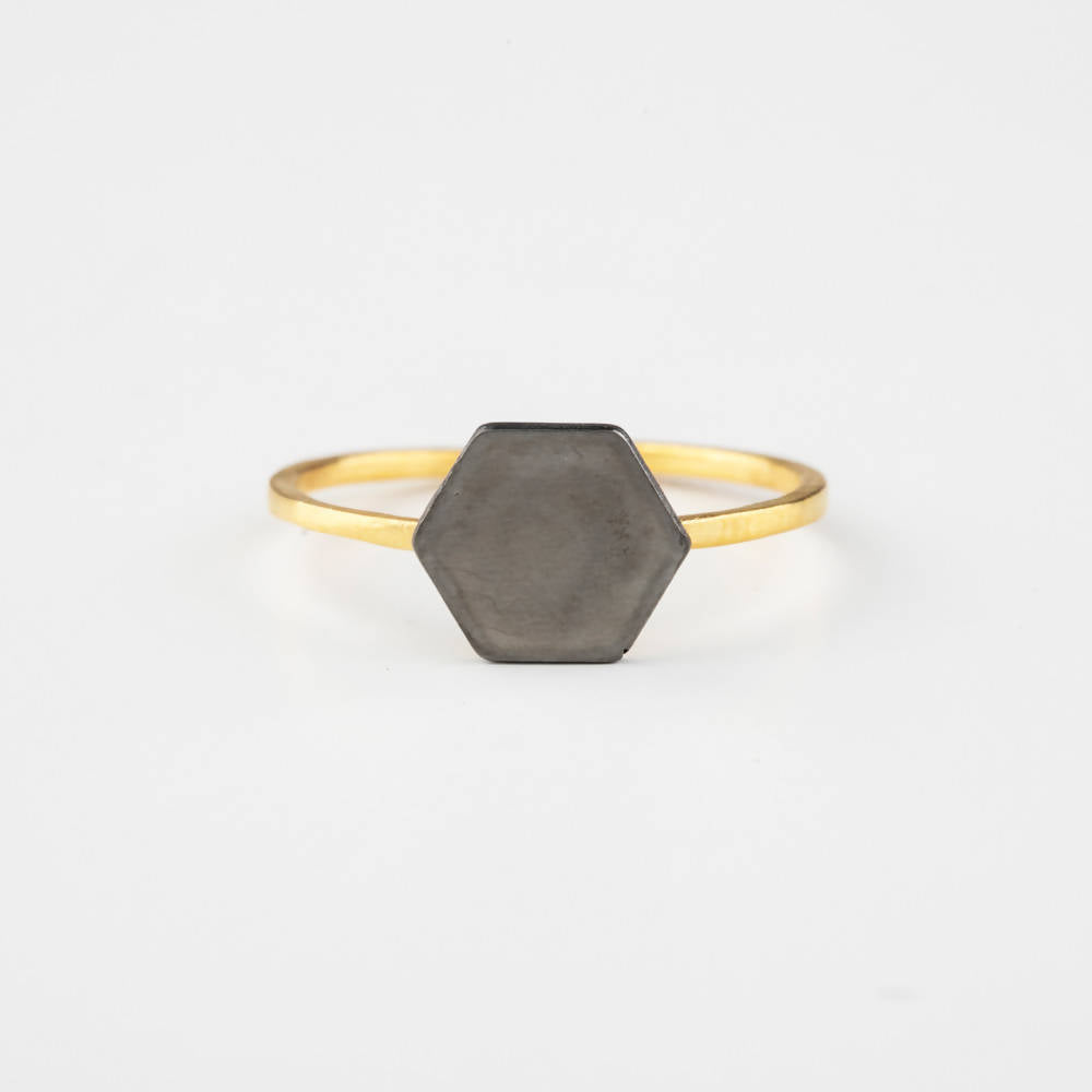 Ring Polygoon Fine Polygon Ring – Scottish Design Exchange