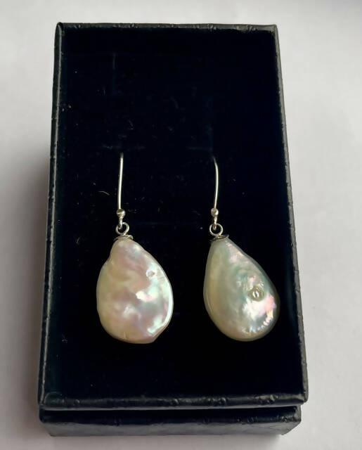Sterling silver Pearl drop earrings