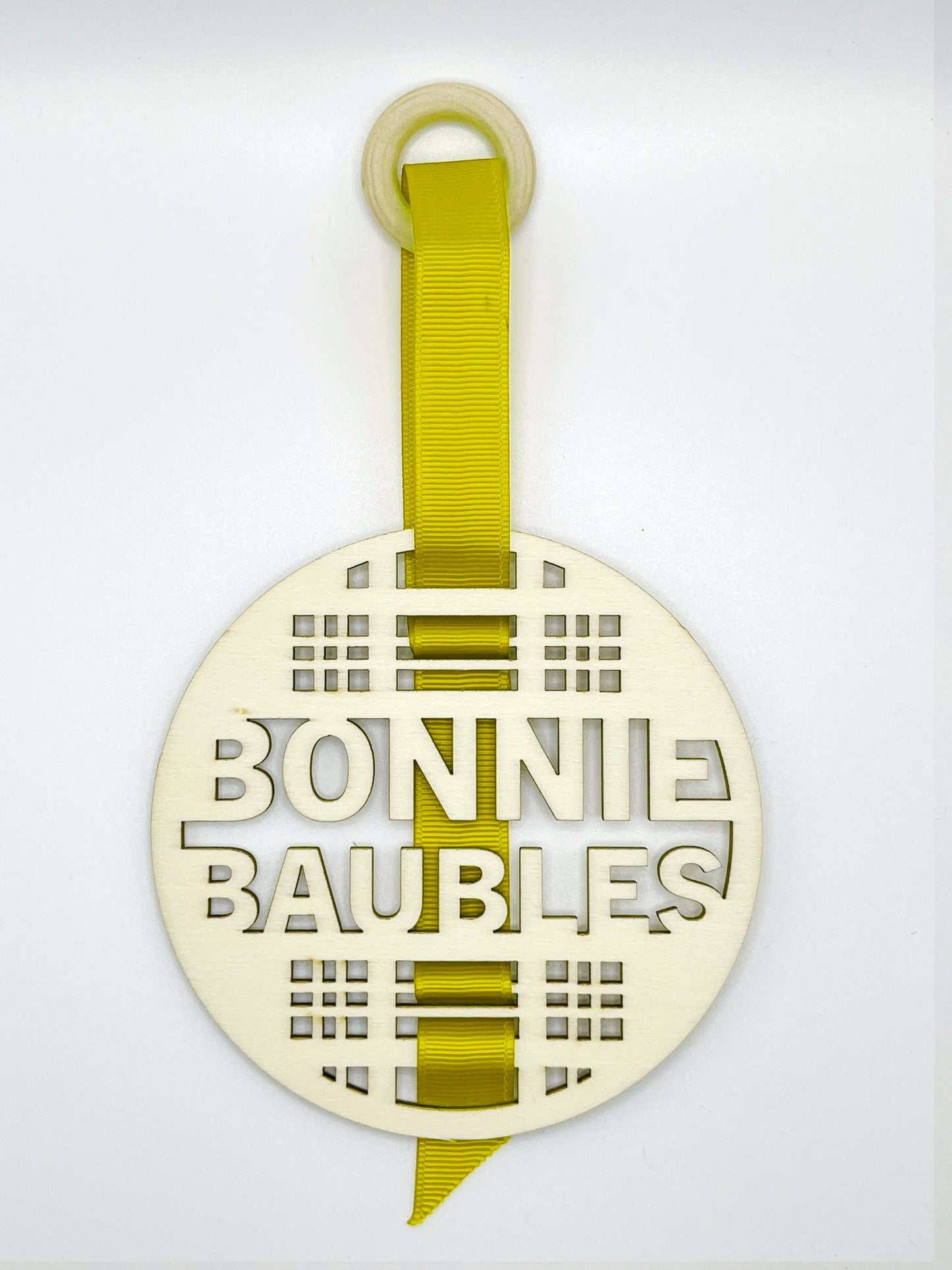 'Bonnie Baubles' Wooden Tree Ornament