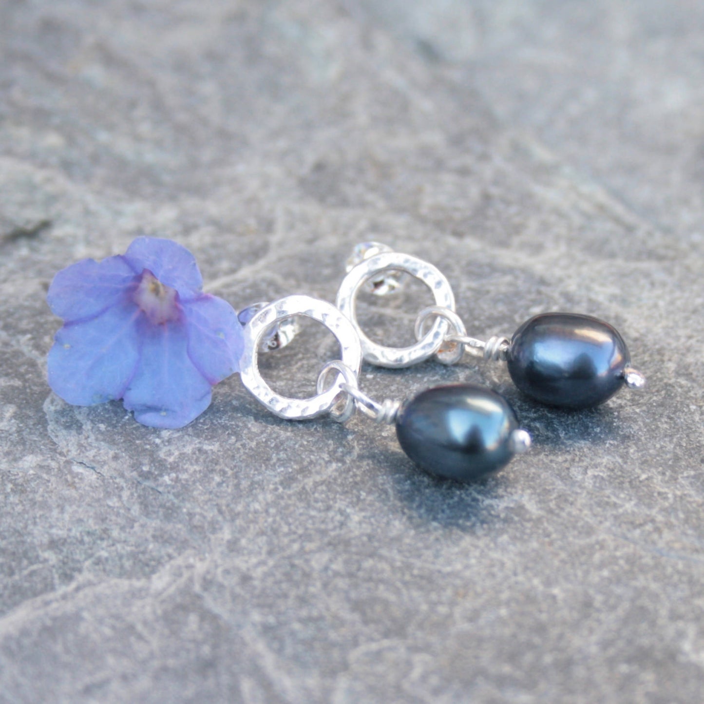 Silver circle and peacock pearl stud earrings