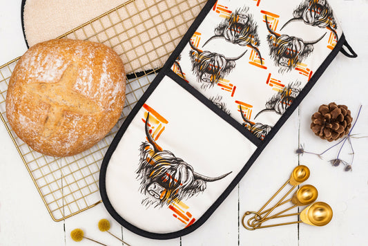 Highland Coo Watercolour Oven Gloves